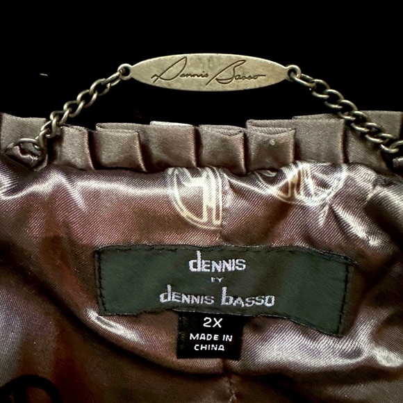 Fur is always in! Sz 2X Black Faux Fur 3/4 Length Jacket w/Dust Cover, EUC. - Picture 2 of 8